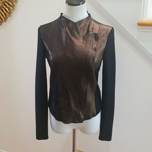 "Elie Tahari" - Sweater/Jacket